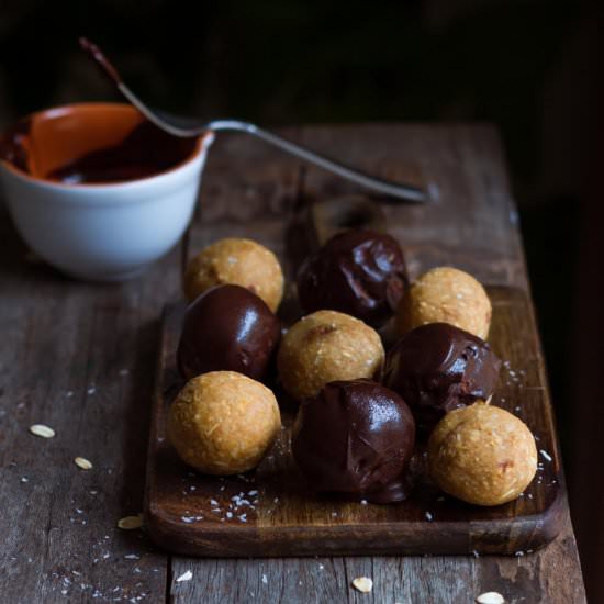 Chickpea Protein Bliss Balls