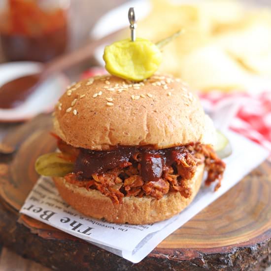 BBQ jackfruit sandwich