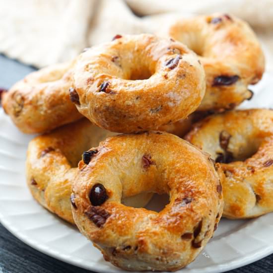 Cranberry Pecan Air Fryer Bagels
