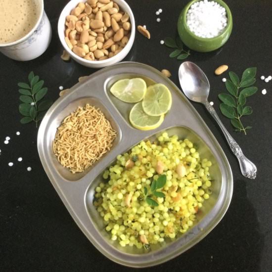 Sabudana Khichdi with Moringa Leave