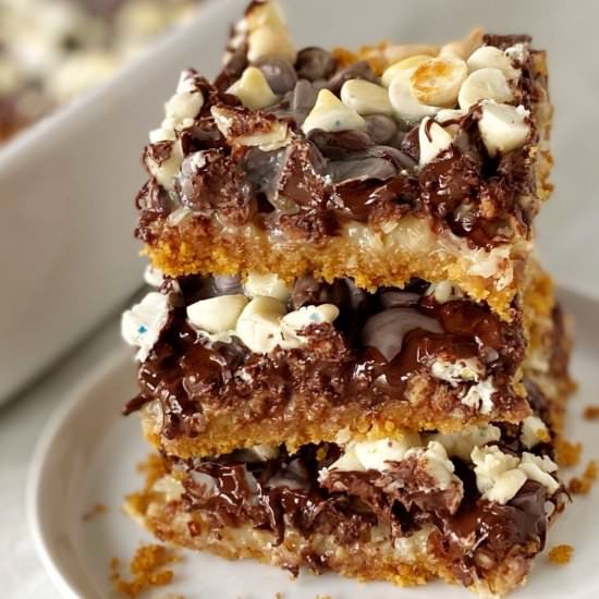 Magic Cookie Bars (7 layer bars)