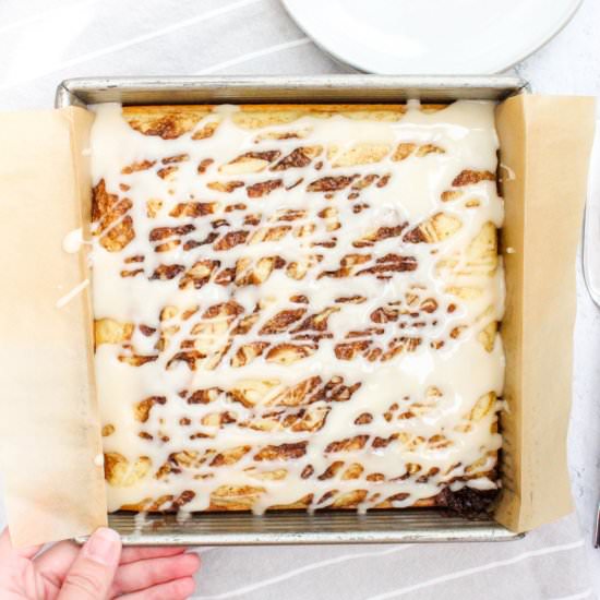 Cinnamon Roll Cake