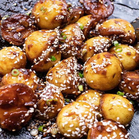 Sticky Maple-Glazed Potatoes