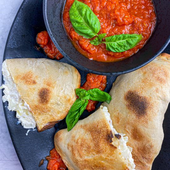 Easy Homemade Calzones
