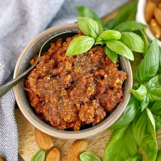 Pesto Rosso Sun-dried Tomato Pesto