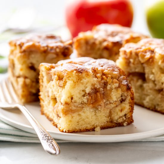 Apple Fritter Cake
