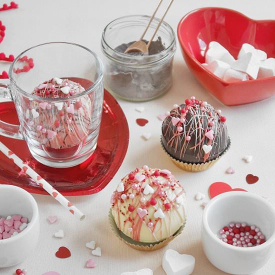 Valentines Hot Cocoa Bombs + Mix