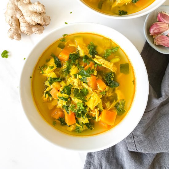 Turmeric chicken soup
