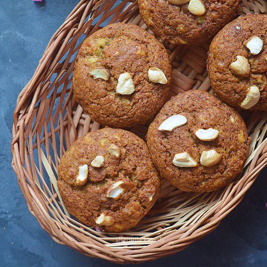 Vegan Banana Muffins