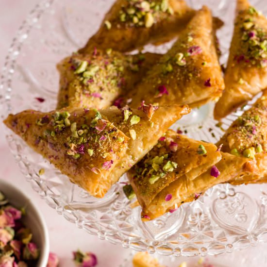 Easy Baklava Triangles