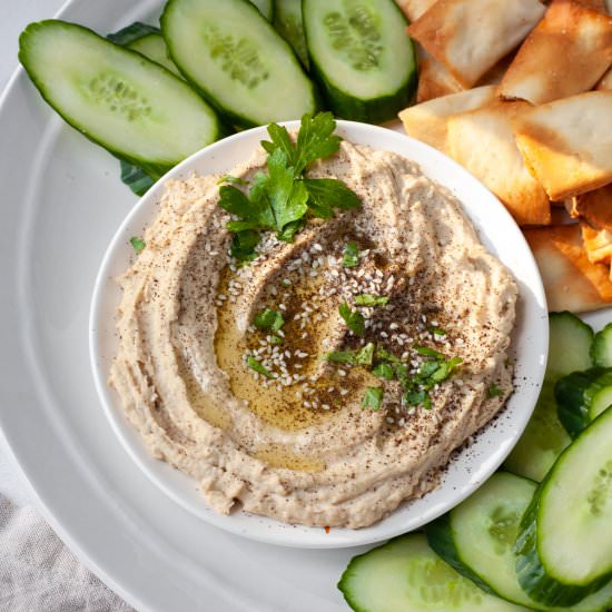 Homemade Hummus