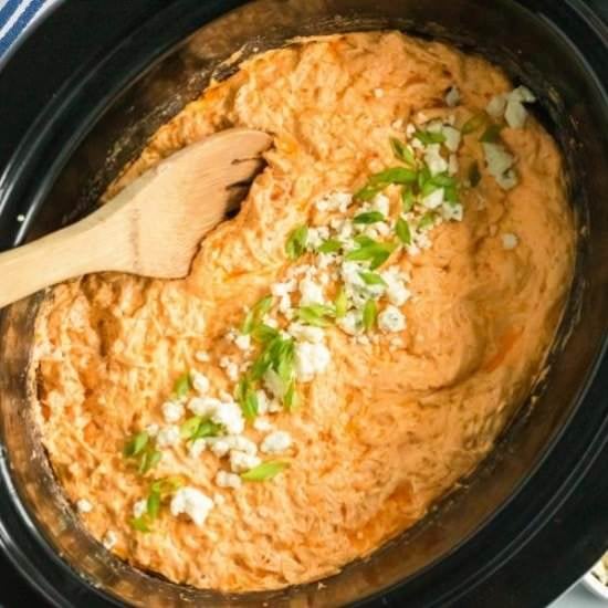 Slow Cooker Buffalo Chicken Dip