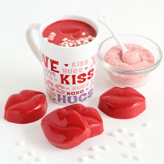 Valentine Hot Chocolate Bomb Lips