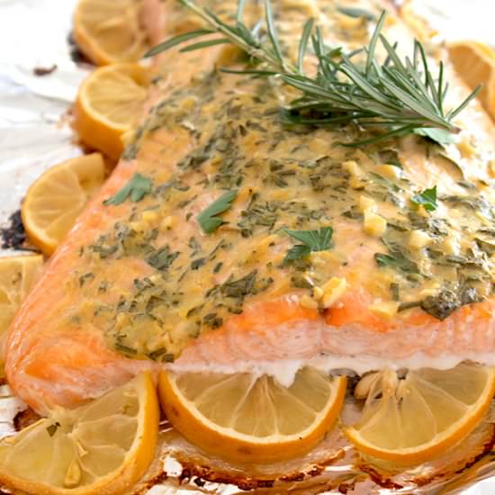 Garlic Herb Salmon with Lemon