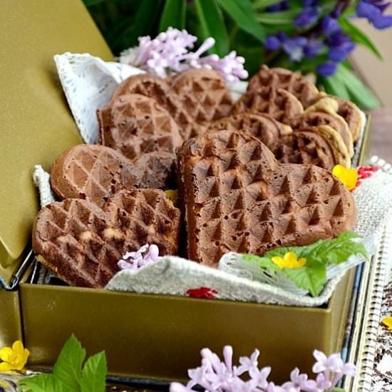 Whole grain waffles with yogurt
