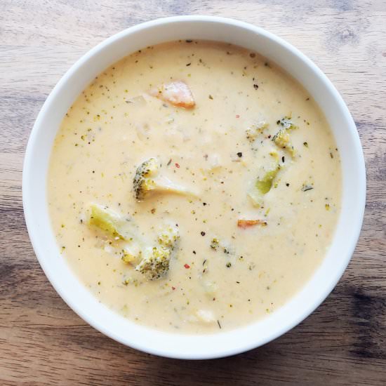 Slow Cooker Broccoli Potato Soup