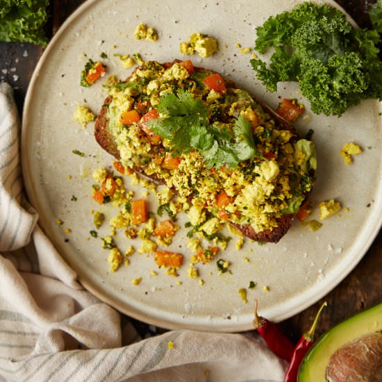 Quick and easy tofu scramble