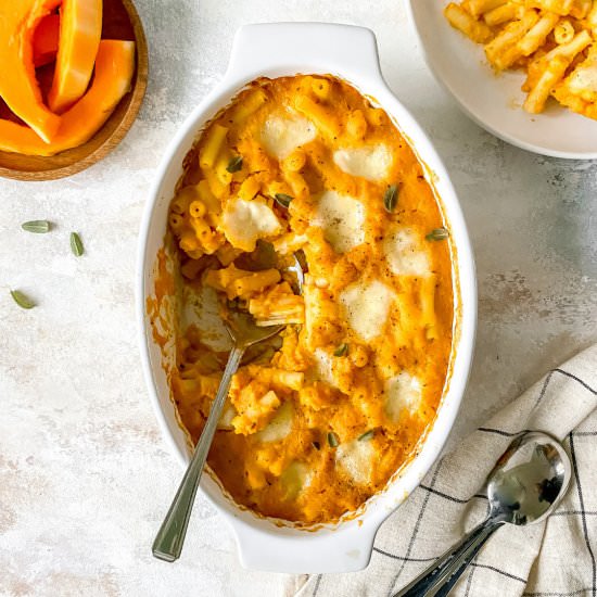 Butternut squash pasta bake