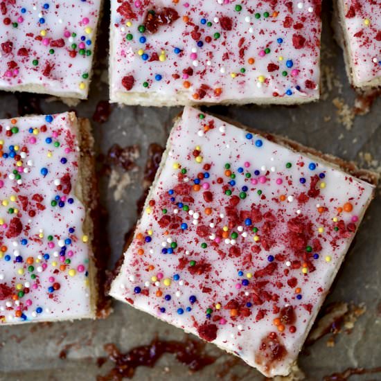 Raspberry Slices “Hindbærsnitter”