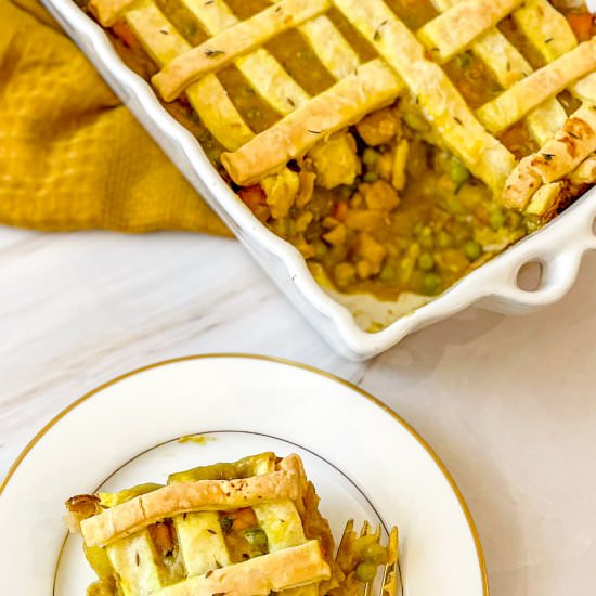 Curry Thyme Chicken Pot Pie