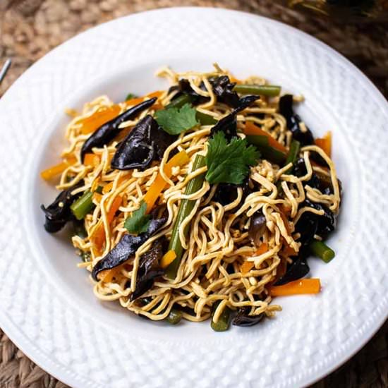 Tofu noodle salad tossed in a sesam