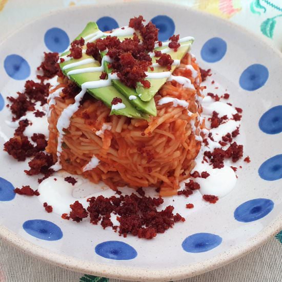 Traditional Mexican dry fideo