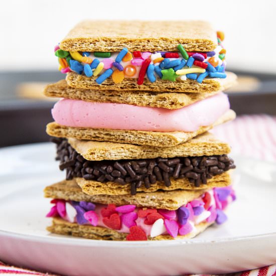 Graham Cracker Cookie Sandwiches