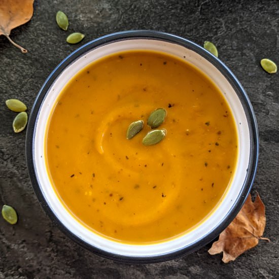 Spiced pumpkin soup
