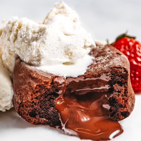 Chocolate Molten Lava Cakes