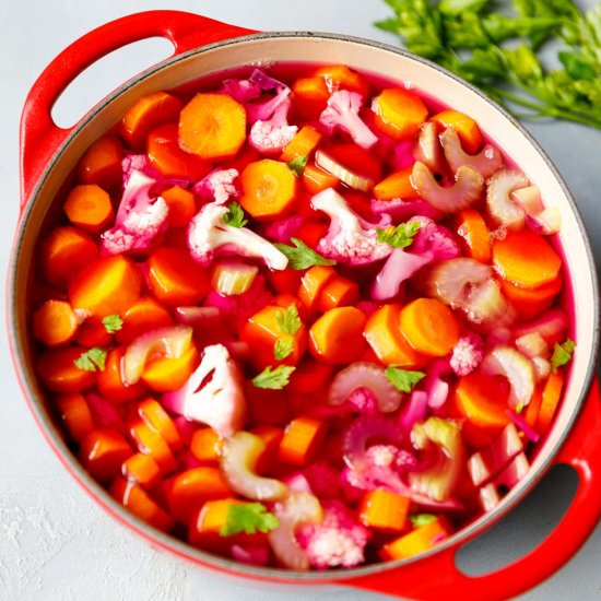 Quick Pickled Vegetables