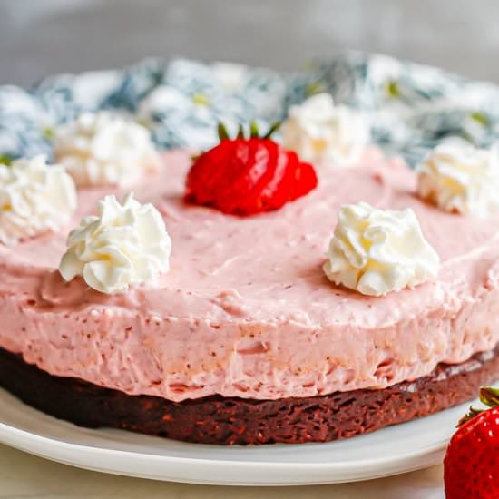 Strawberry Cheesecake Brownie Crust
