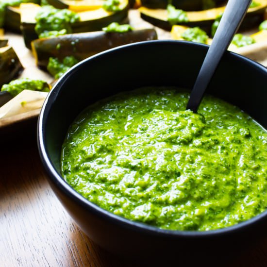 2-Minute Paleo Kale Pesto (AIP)