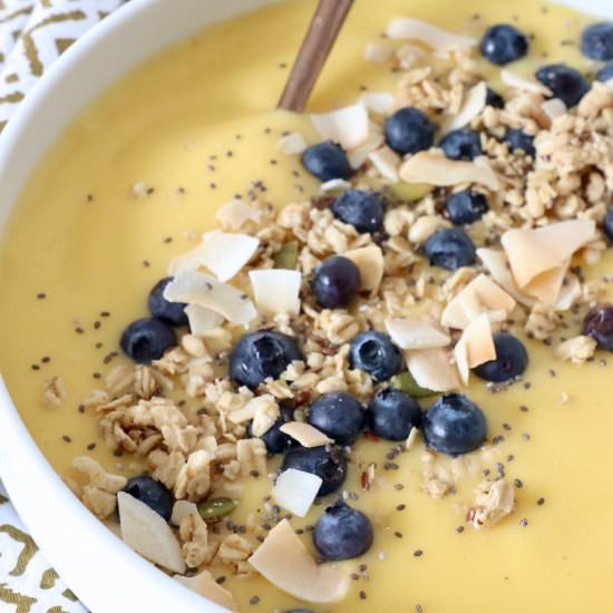 Mango Smoothie Bowl
