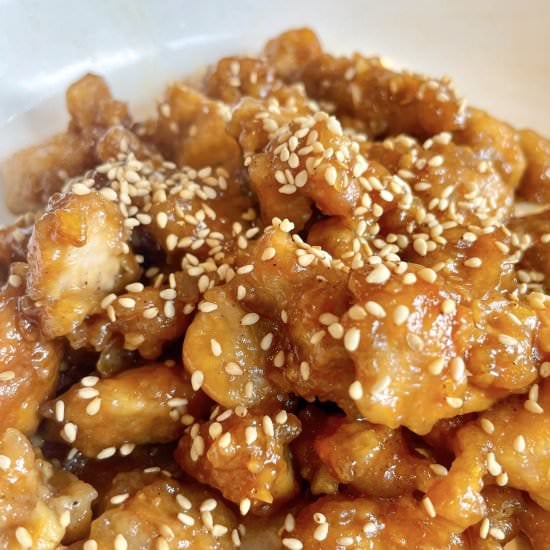 Crispy Honey Chicken in Lemon Sauce