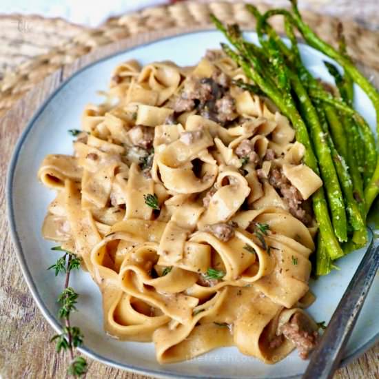 Instant Pot Ground Beef Stroganoff
