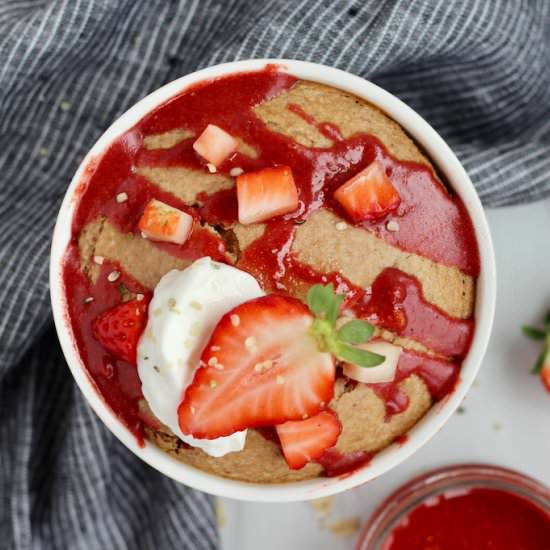 Strawberry Baked Oats for One