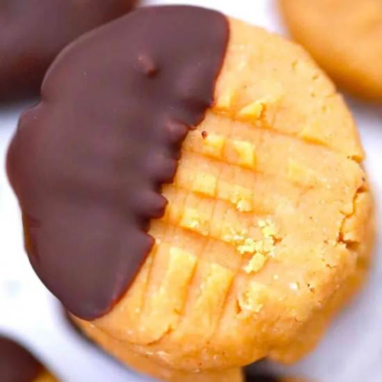 3 Ingredient Peanut Butter Cookies
