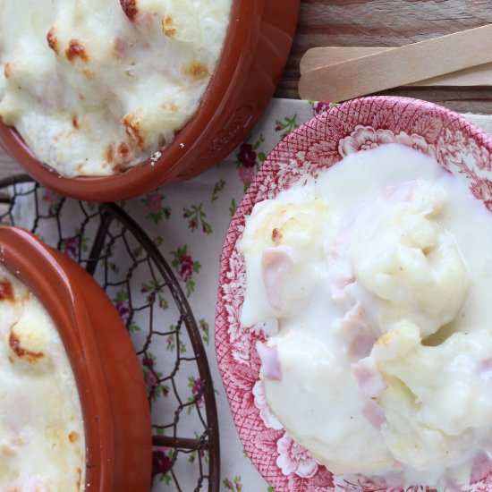 Baked cauliflower au gratin