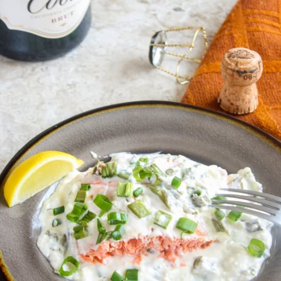 Keto Salmon with Champagne Sauce