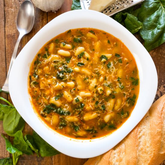 White Bean & Spinach Soup
