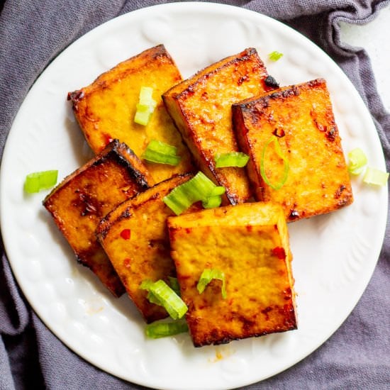 Sweet Chili Air Fryer Tofu