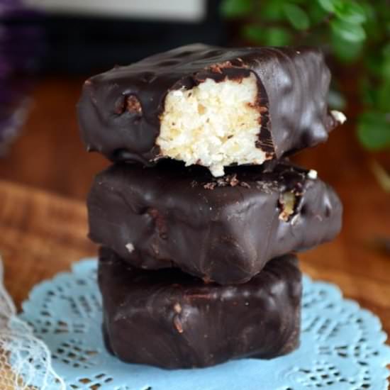 4-ingredient coconut bars