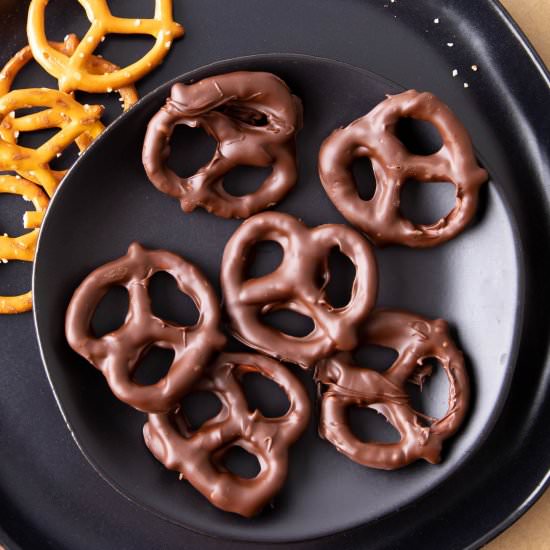 Vegan Chocolate Covered Pretzels