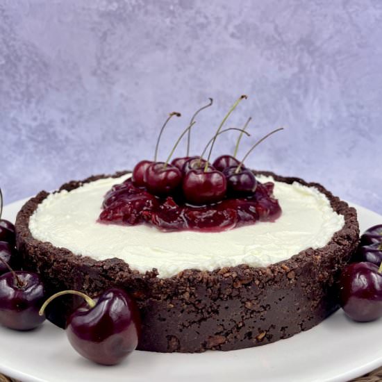 Cherry cheesecake with choc crust
