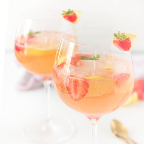 Strawberry Gin Cocktail