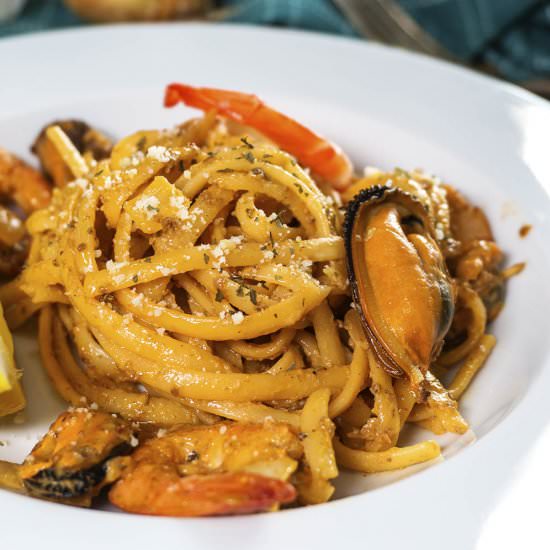 Aligue Seafood Pasta