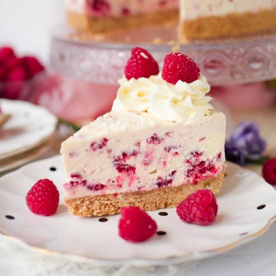 raspberry & white choc cheesecake