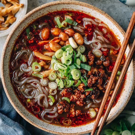 Suan La Fen-Hot & Sour Noodle Soup