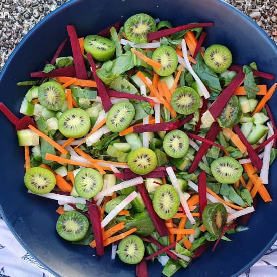 Kiwiberry salad