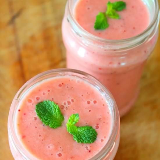 PROTEIN FRUIT SMOOTHIE